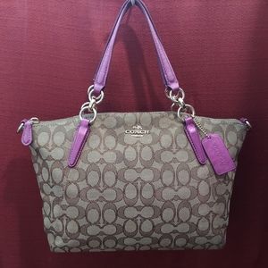 Coach hand bag